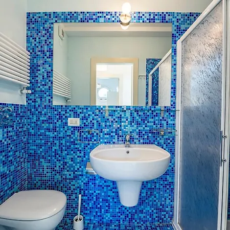Apartment Fronte Mare-sweet Home-free Parking Marina Di Pisa