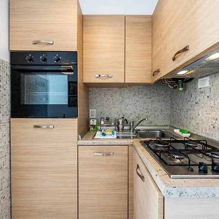Fronte Mare-sweet Home-free Parking Apartment Marina Di Pisa